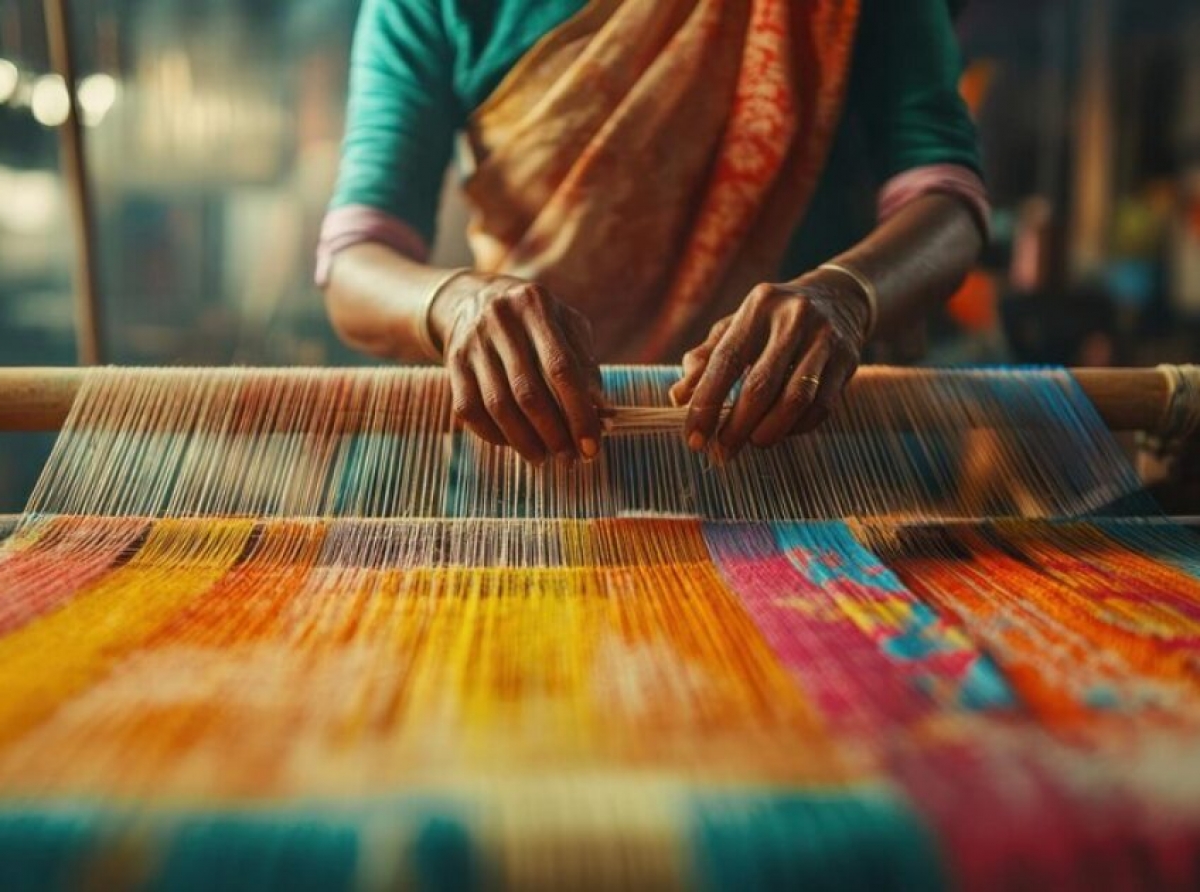 India’s handloom ‘Hub-and-Export’ model targets $350B global handloom fashion market